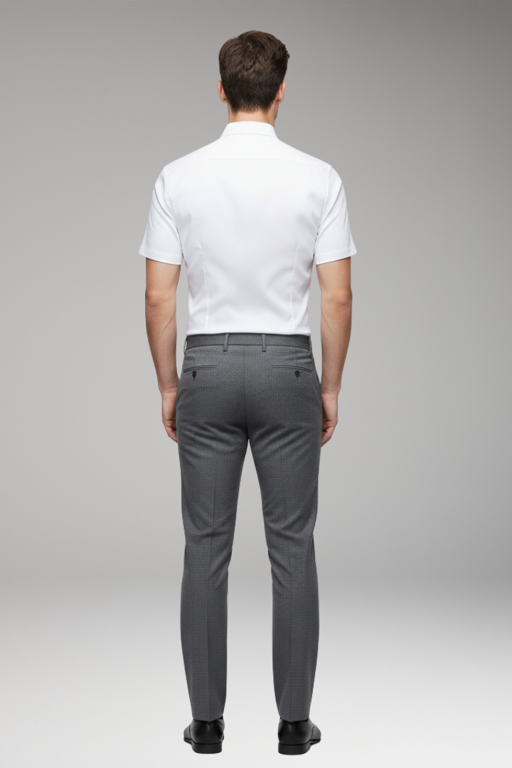 Men's Shirt with Classic Collar and Button Front