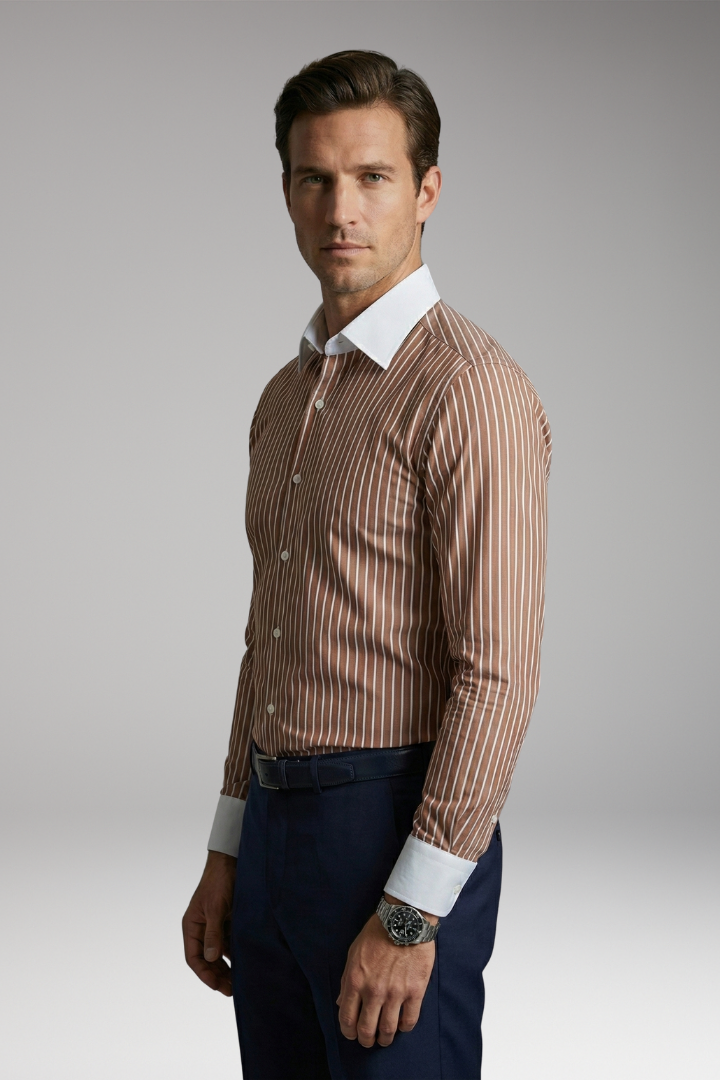 Men's Shirt with Lapel Collar and Buttoned Cuffs