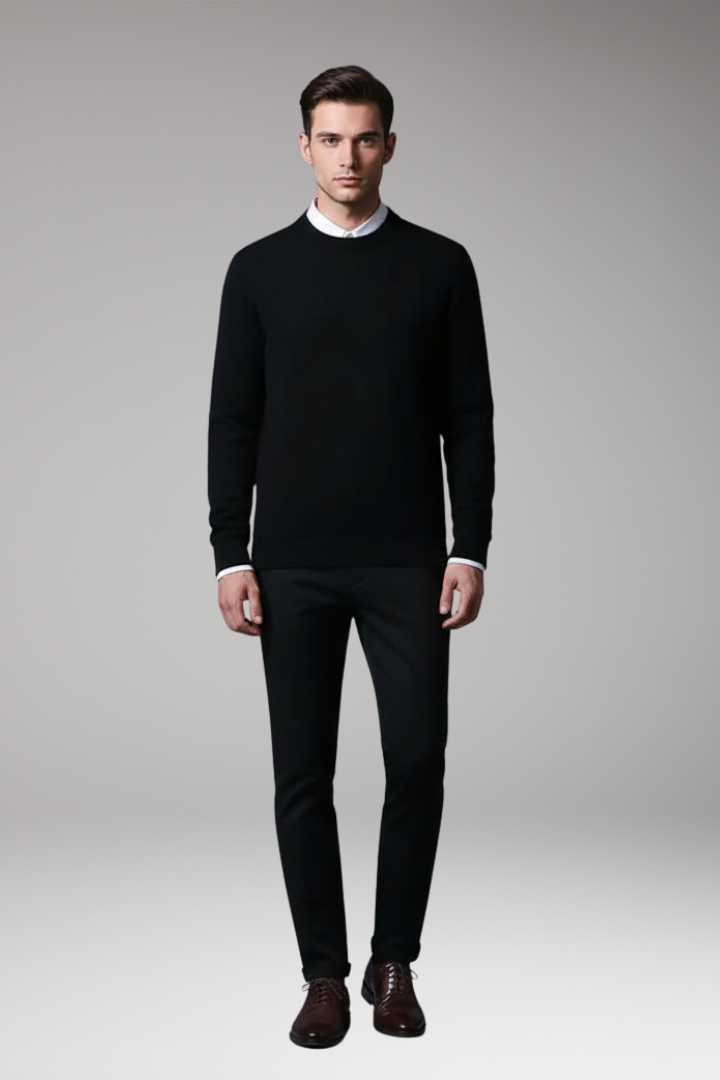 Men's Sweater with Round Neck and Long Sleeves