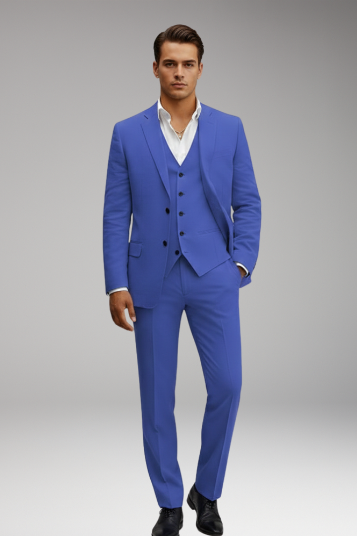 Men's Three-Piece Suit with Buttoned Jacket and Waistcoat